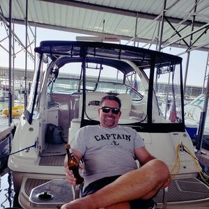 Meet your Posher, Jay